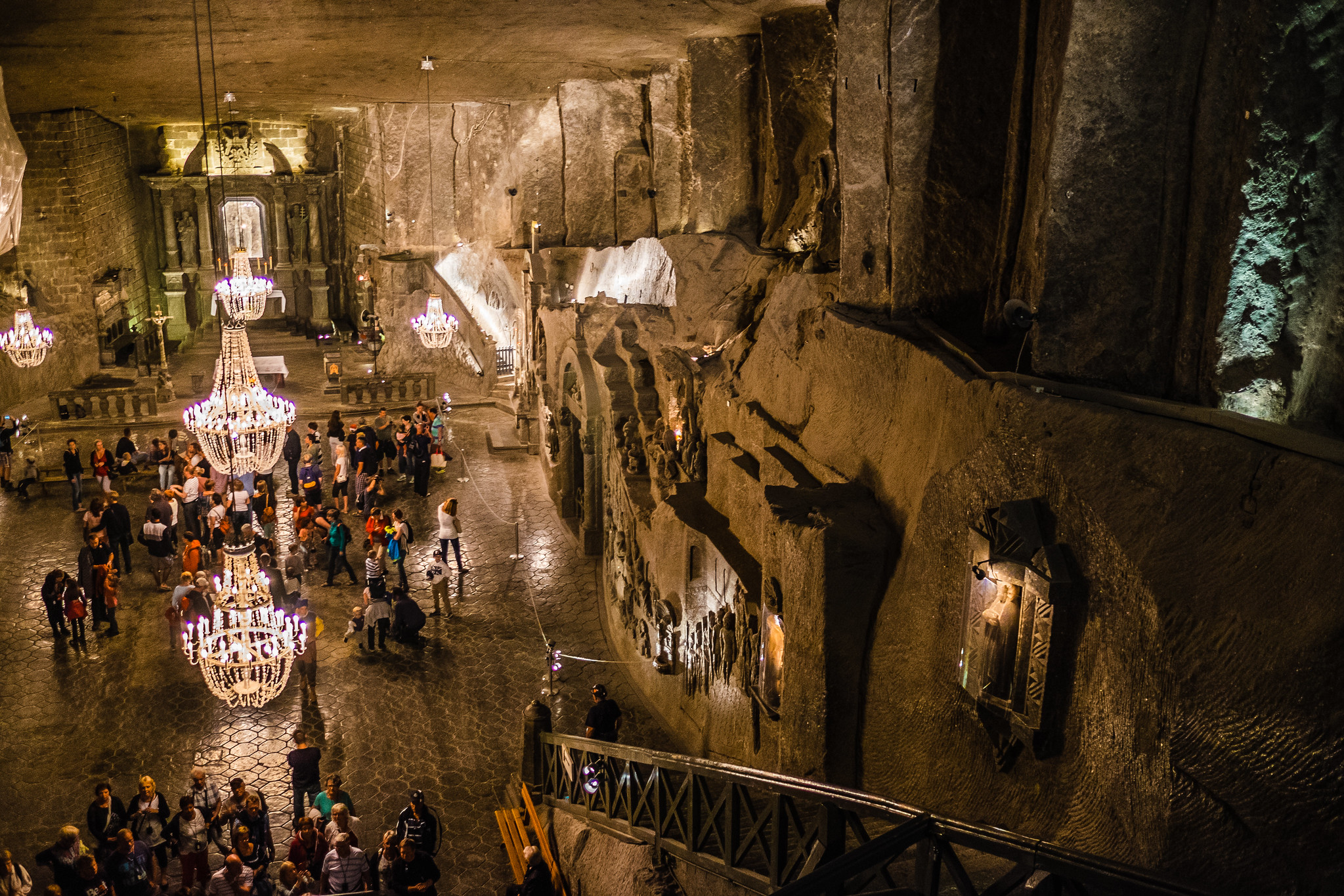 Wieliczka Salt Mine Poland: UNESCO 300m Deep Underground City - Complete Guide 14938650665_ac3dd728e1_k